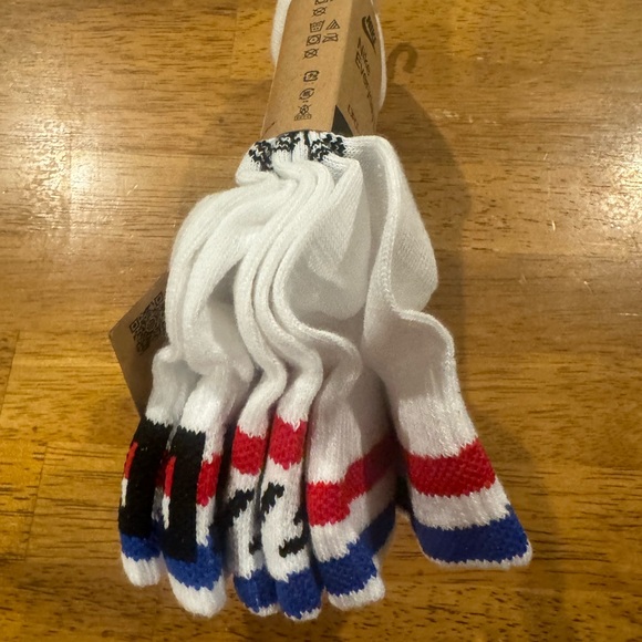 Nike Women’s Youth Dri Fit Ankle Socks 3 Pair White Small DX5080 100 New W Tags - Picture 4 of 5